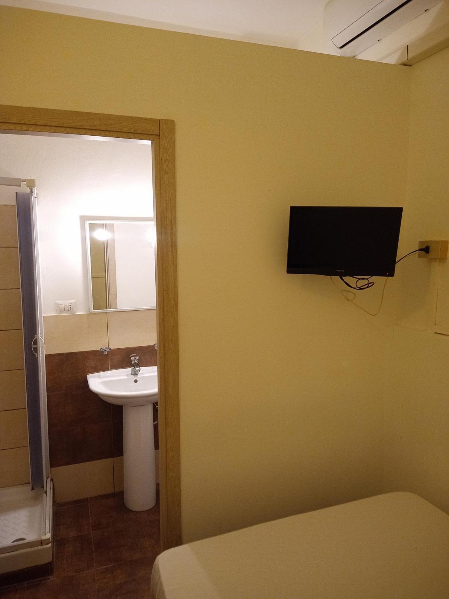 Antadia Hotel Палермо Екстериор снимка