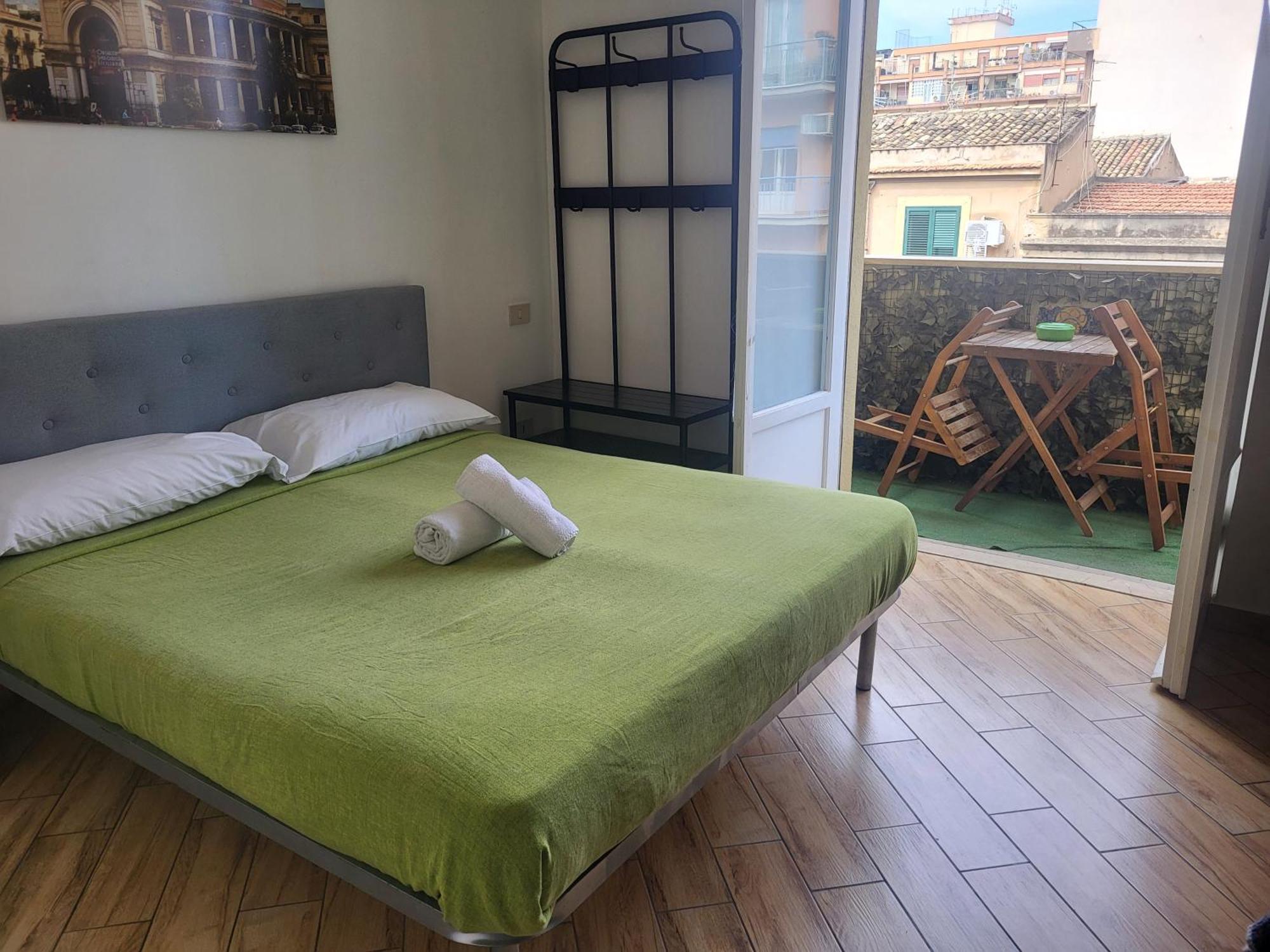 Antadia Hotel Палермо Екстериор снимка